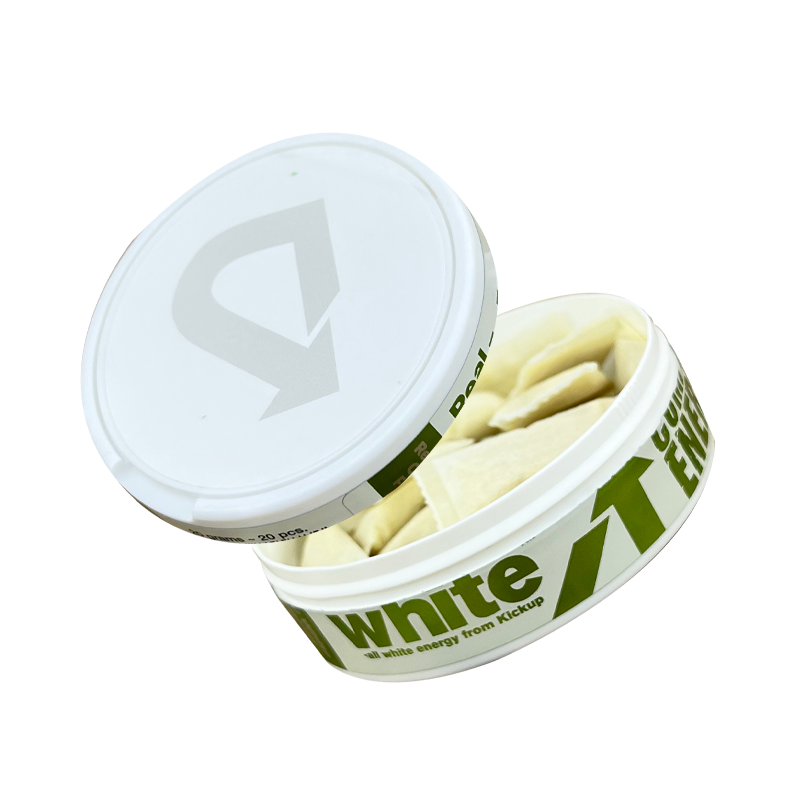 Kickup Compact Energy Real White åben, nikotinfri snus med smagen af te, indeholder koffein, hjælper til snusstop